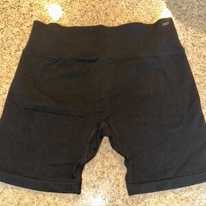 NWT black Biker shorts Size Medium  (Victorias Secret pink)